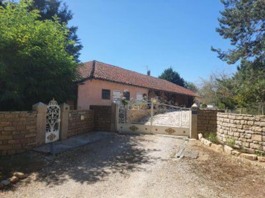 Studio3 Spacieux 1A4 Pers Marboz Dış mekan fotoğraf